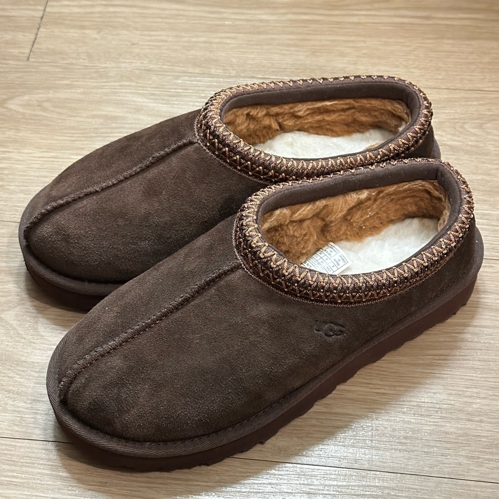 NWT UGG Tasman Burnt Cedar Sz 8